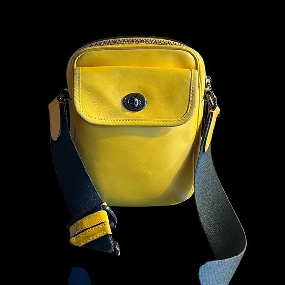 Coach heritage yellow crossbody bag - Picture 13 of 13